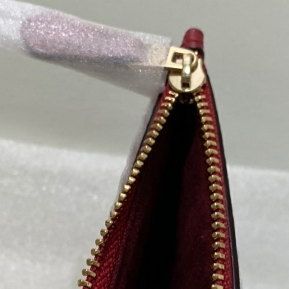 ✅Coach ID/Credit Card Wallet 💜 New With TAGS ✅ - Picture 5 of 6